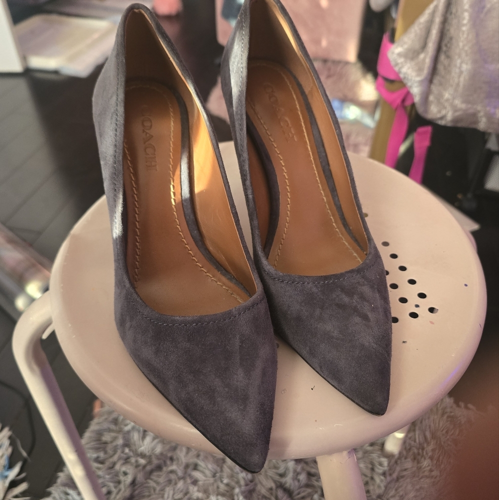 Coach Women's Gray Suede Pumps